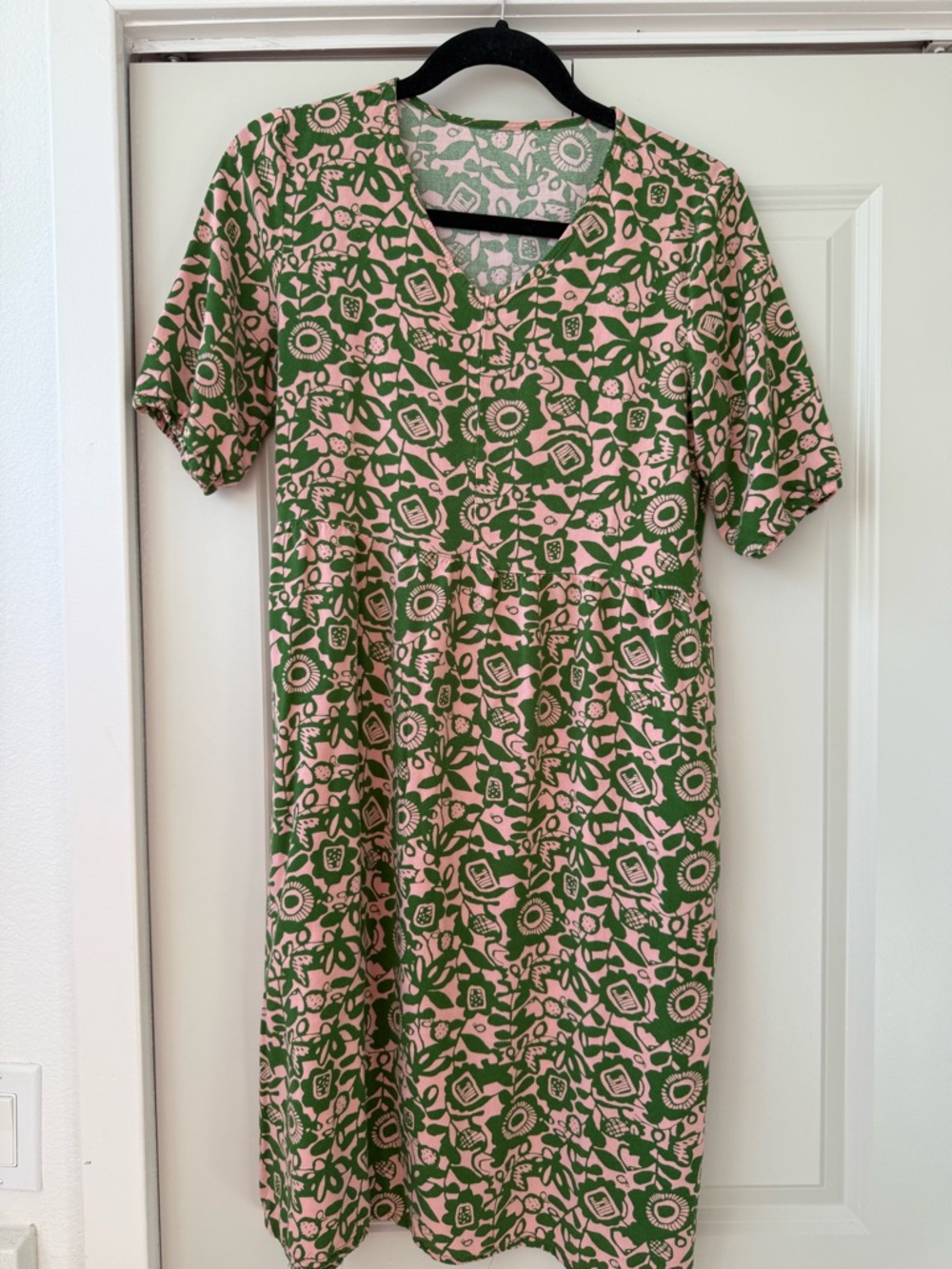 Source Unknown Pink and Green Floral Midi Dress
